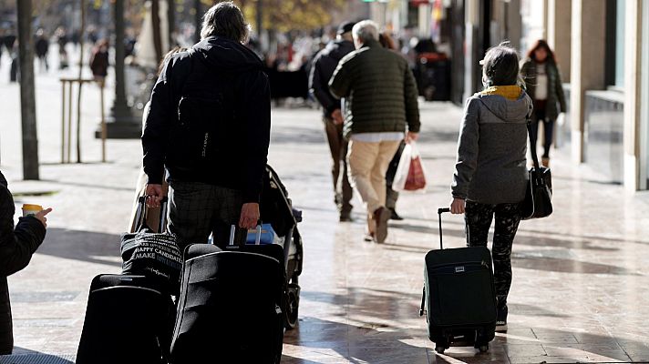 Telediario 2 - La Semana Santa impulsa las reservas de apartamentos turísticos