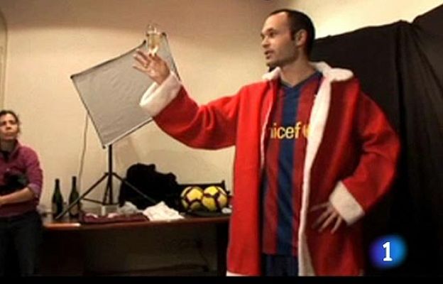  - Iniesta se viste de Papá Noel