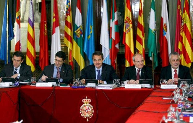 Telediario 1 - Telediario en 4' - 14/12/09