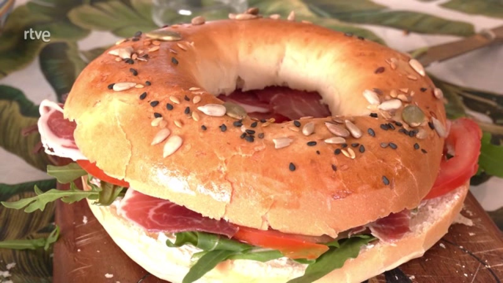 Aquí la Tierra - Receta de bagels, un súper desayuno saludable