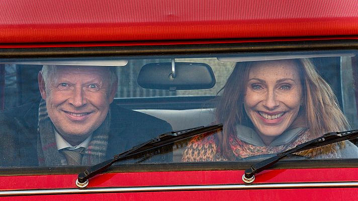 Cine internacional - Los Bundschuh - Levantamos el telón