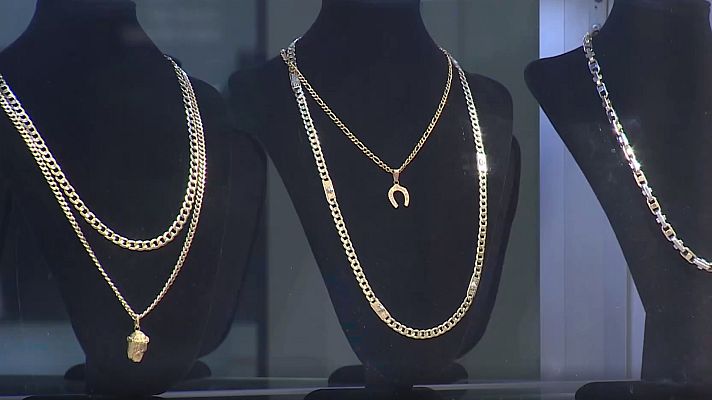 Telediario 2 - Aumentan los robos de oro tras el aumento de su valor por la guerra en Ucrania