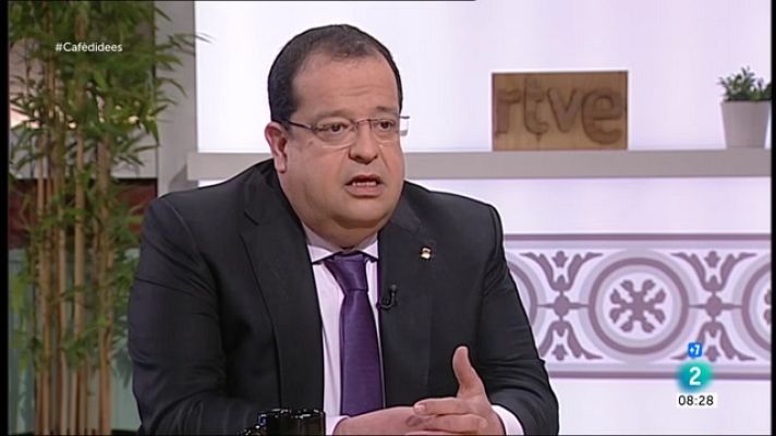 Cafè d'idees - Elena: "No ens aixecarem mai d'una taula de diàleg"