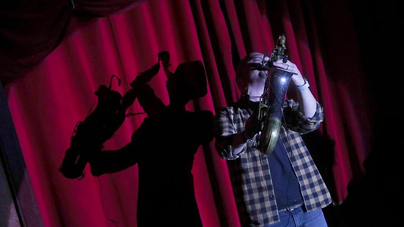 La saxofonista Berta Moreno estrena su nuevo álbum 'Tumaini' | Ver