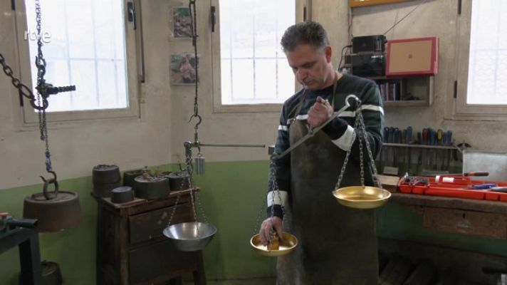 Aquí la Tierra - Balanzas romanas y romaneros