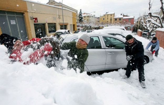 Telediario 1 - Telediario en 4' - 15/12/09