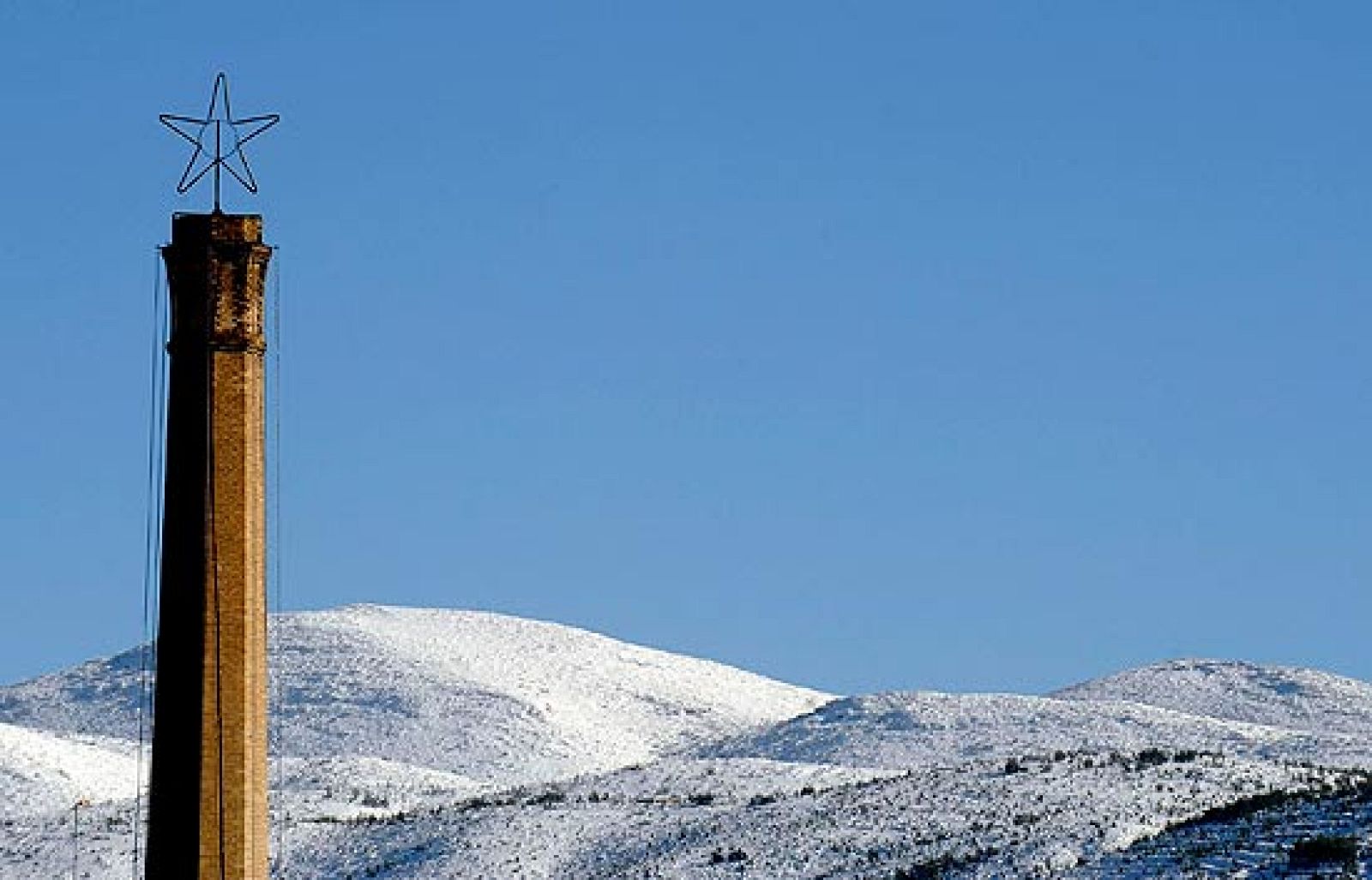 Telediario en cuatro minutos (Matinal, 16/2/2009)