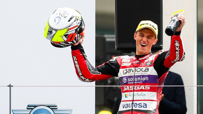 Sergio García gana en Portimao y asalta el liderato de Moto3