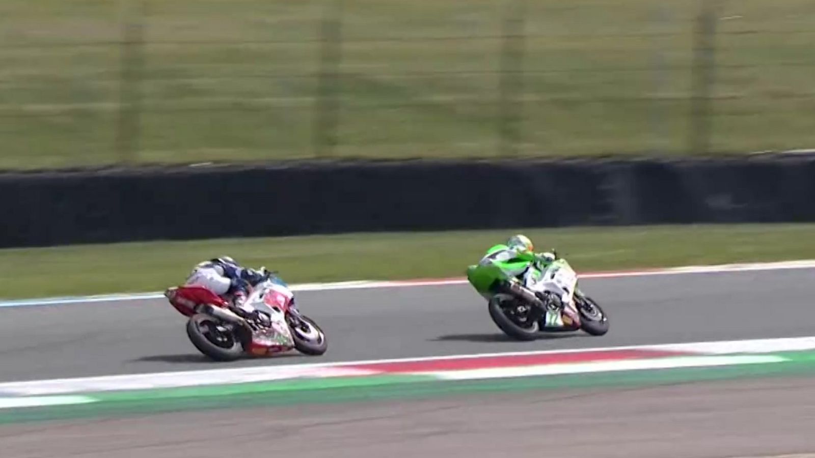 Motociclismo - Campeonato del Mundo Superbike. World Supersport 300. 2ª carrera - ver ahora