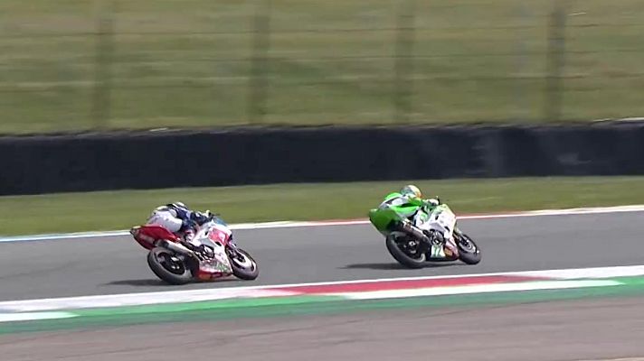 Motociclismo - Cto. del Mundo Superbike. World Supersport 300. 2ª carrera