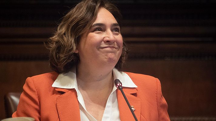 Telediario 1 - La Audiencia de Barcelona imputa a Ada Colau por presionar presuntamente a un fondo de inversión