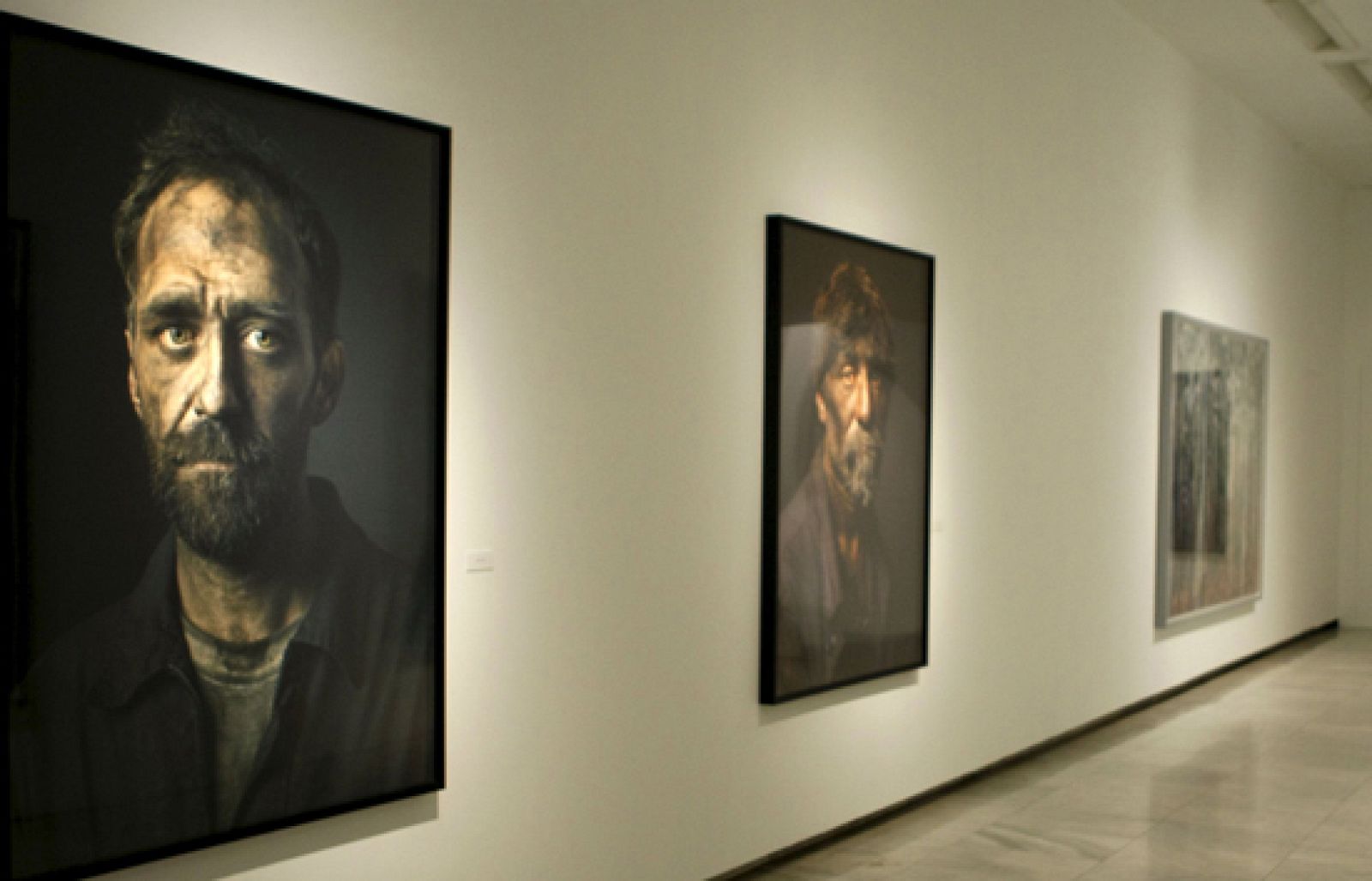 El fotografo Pierre Gonord tiene la capacidad de convertir cada rostro en un paisaje | Ver