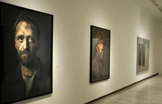  - Convertir cada rostro en un paisaje