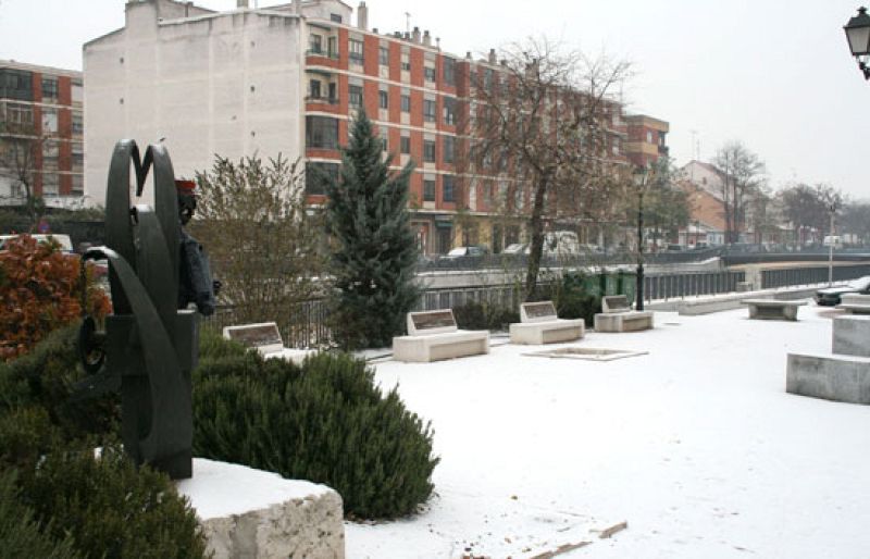 Telediario 2 en cuatro minutos - 16/12/09 | Ver