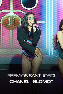 Premis Sant Jordi de Cinematografia - Chanel canta 'Slomo' en los Premis Sant Jordi 2022