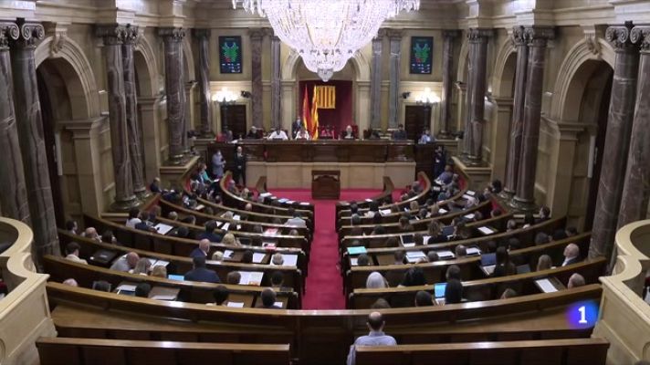 L'Informatiu - Pere Aragonès pressiona amb la dimissió de Robles