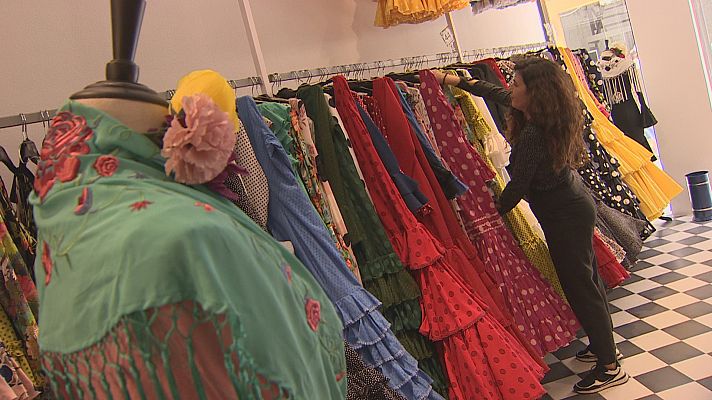 Noticias Andalucía - La moda flamenca respira con la feria