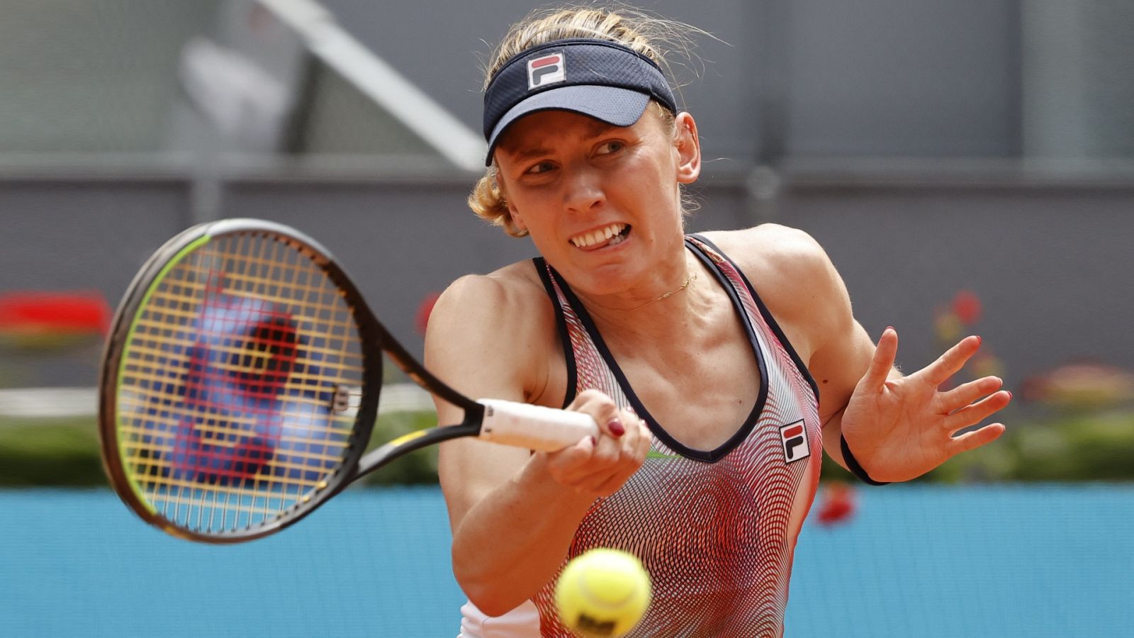 Tenis - WTA Mutua Madrid Open 2022: N. Párrizas - E. Aleksandrova - ver ahora