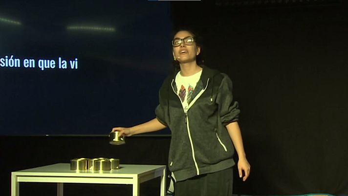 Telediario 2 - 'El libro de las sirenas': del búnker en Kiev a las tablas en Bilbao