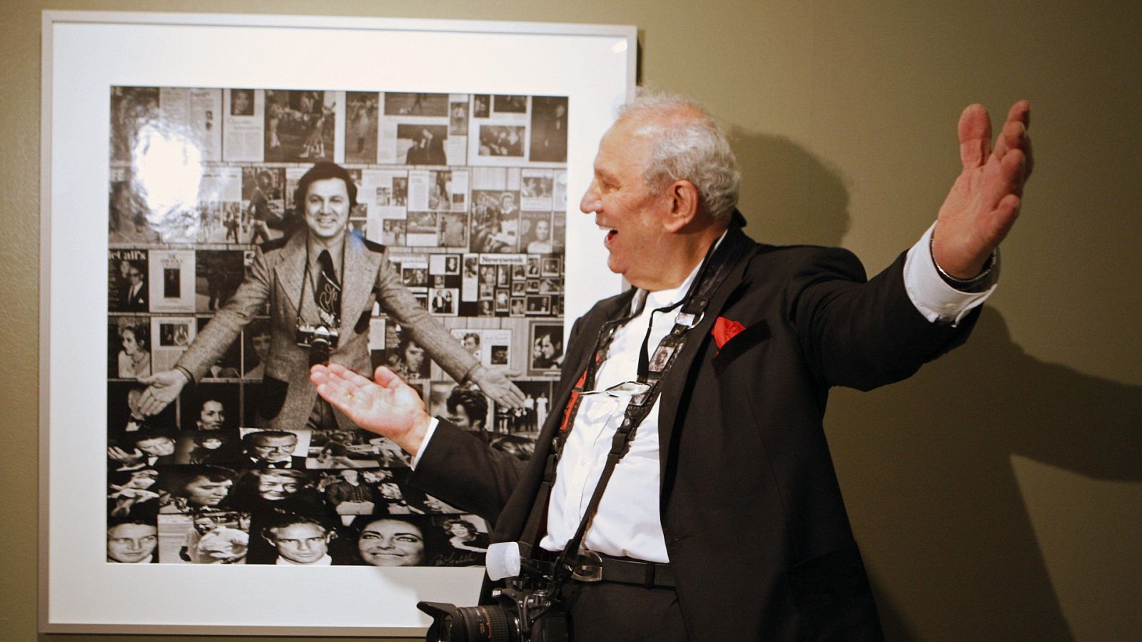 Muere Ron Galella, el fotógrafo neoyorquino pionero del fenómeno 'paparazzi'