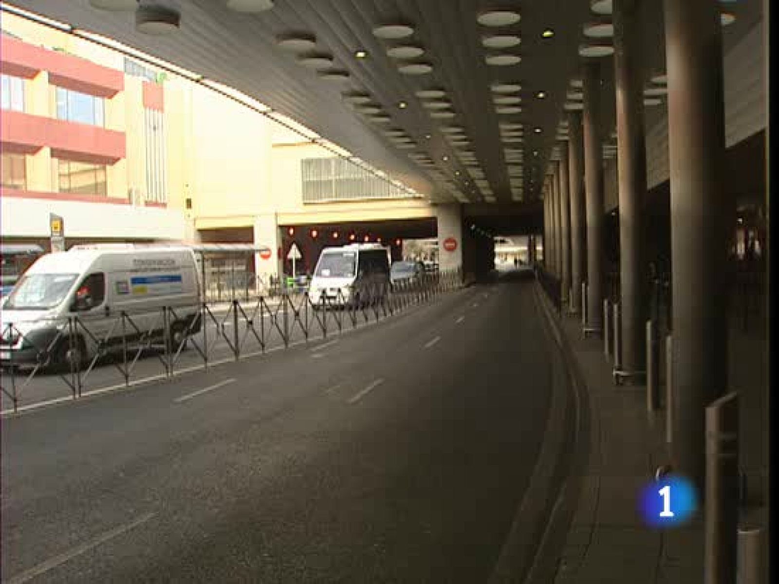 Los taxistas de Madrid siguen en paro aunque, oficialmente, sus movilizaciones acabaron ayer | Ver