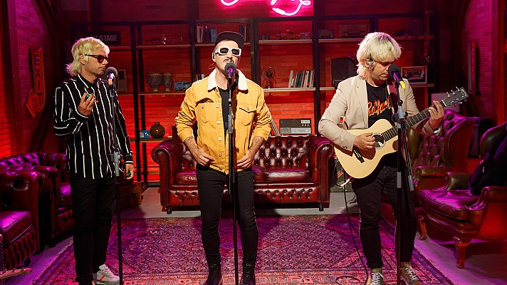 Stage Calling - Actuación de Varry Brava