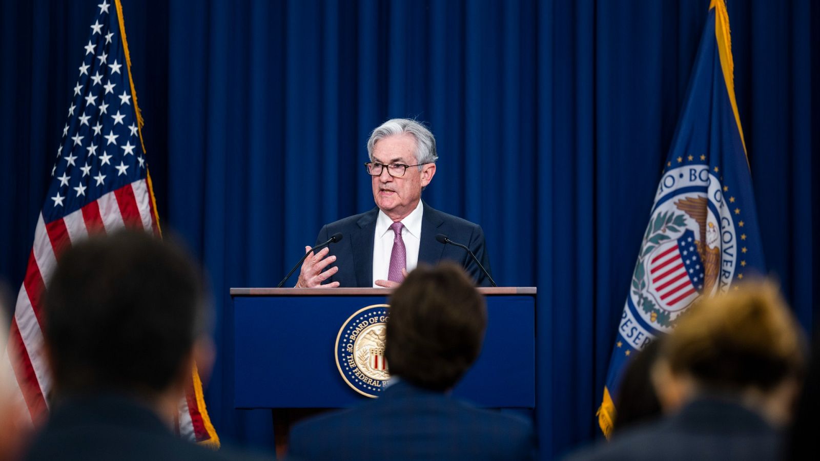 La subida de tipos de interés afecta a los mercados mundiales e impacta en los bolsillos de los ciudadanos