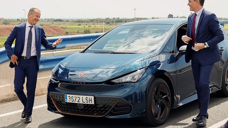 Volkswagen invertirá 10.000 millones para coche eléctrico | Ver