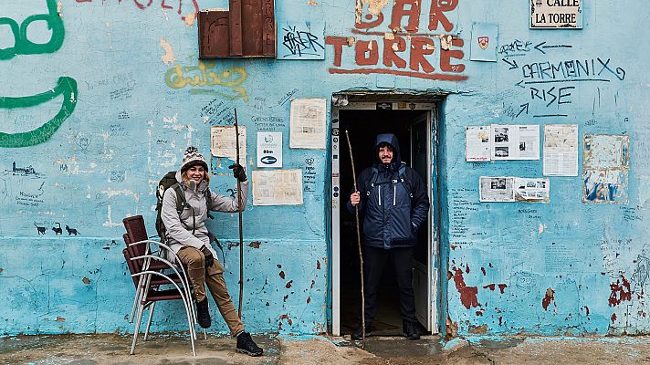 Rutas bizarras - La monja youtuber y el bar de Sinín