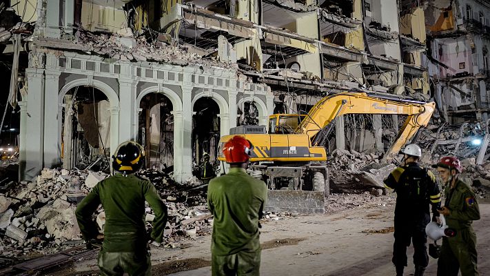 Telediario Fin de Semana - Telediario 1 en 4' - 07/05/22