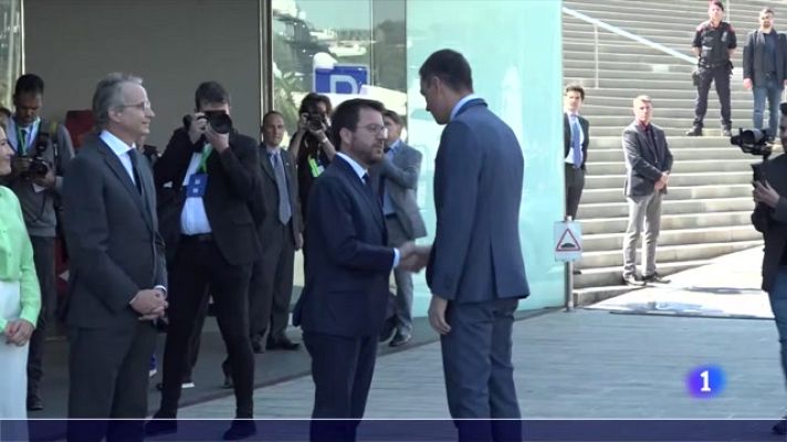 L'Informatiu - La directora del CNI, a la corda fluixa