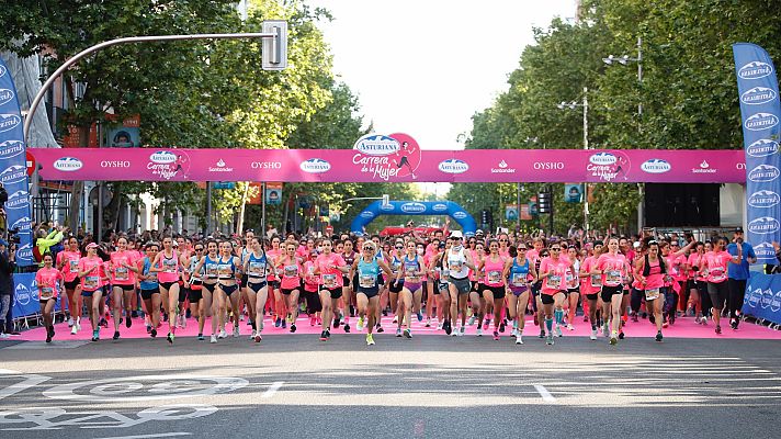 Telediario Fin de Semana - Una 'marea rosa' contra el cáncer de mama recorre Madrid