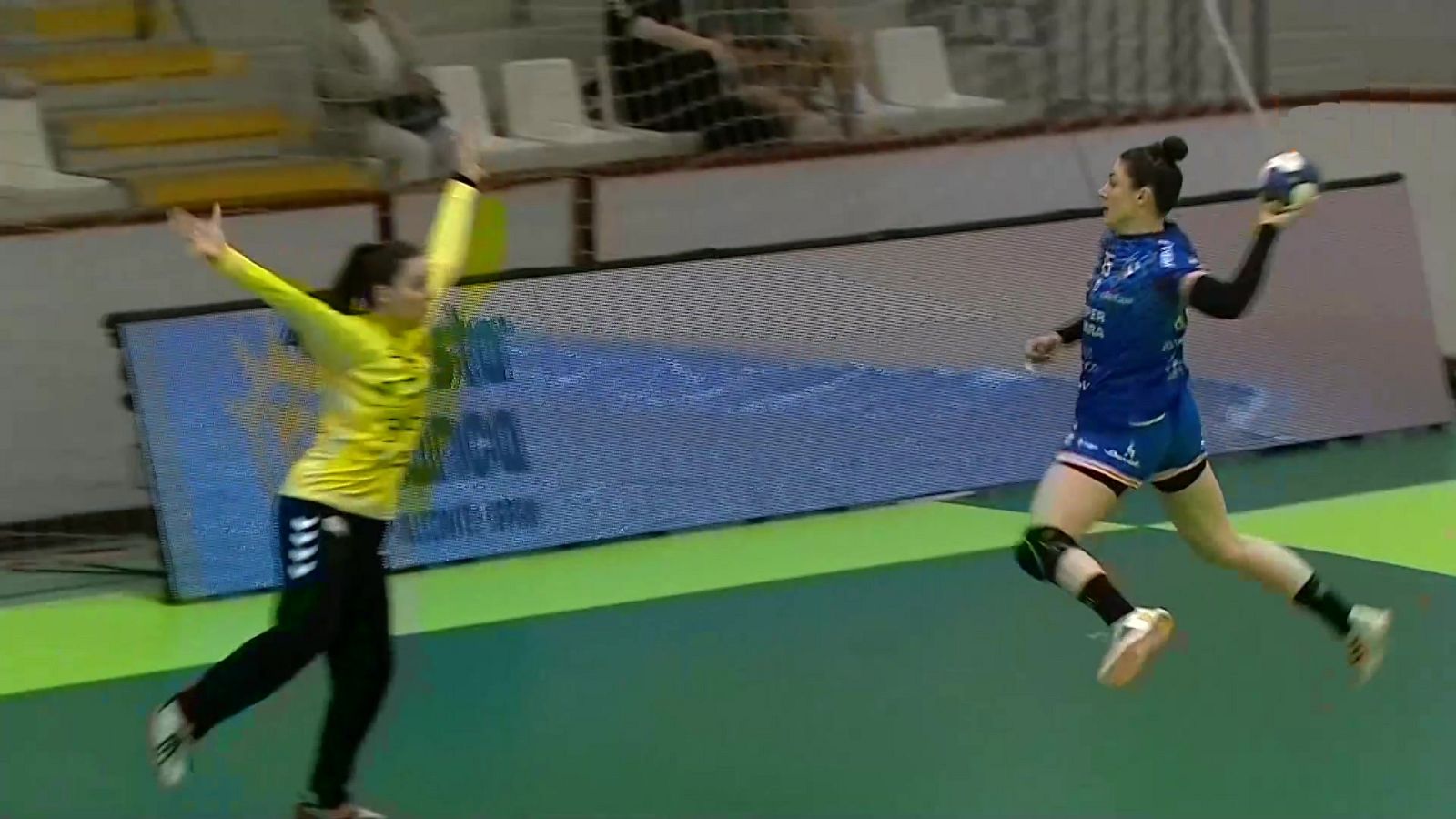 Balonmano - Liga Guerreras Iberdrola 23ª jornada: Unicaja Banco Gijón - Súper Amara Bera Bera - ver ahora