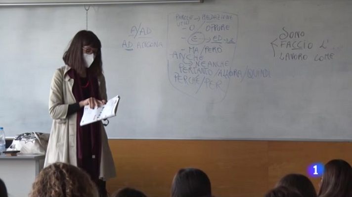 L'Informatiu - Rebaixa dels preus públics universitaris