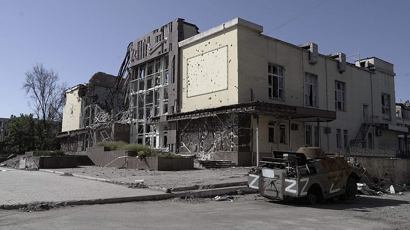 Moscú aprovecha el Día de la Victoria para intensificar su ofensiva en Ucrania