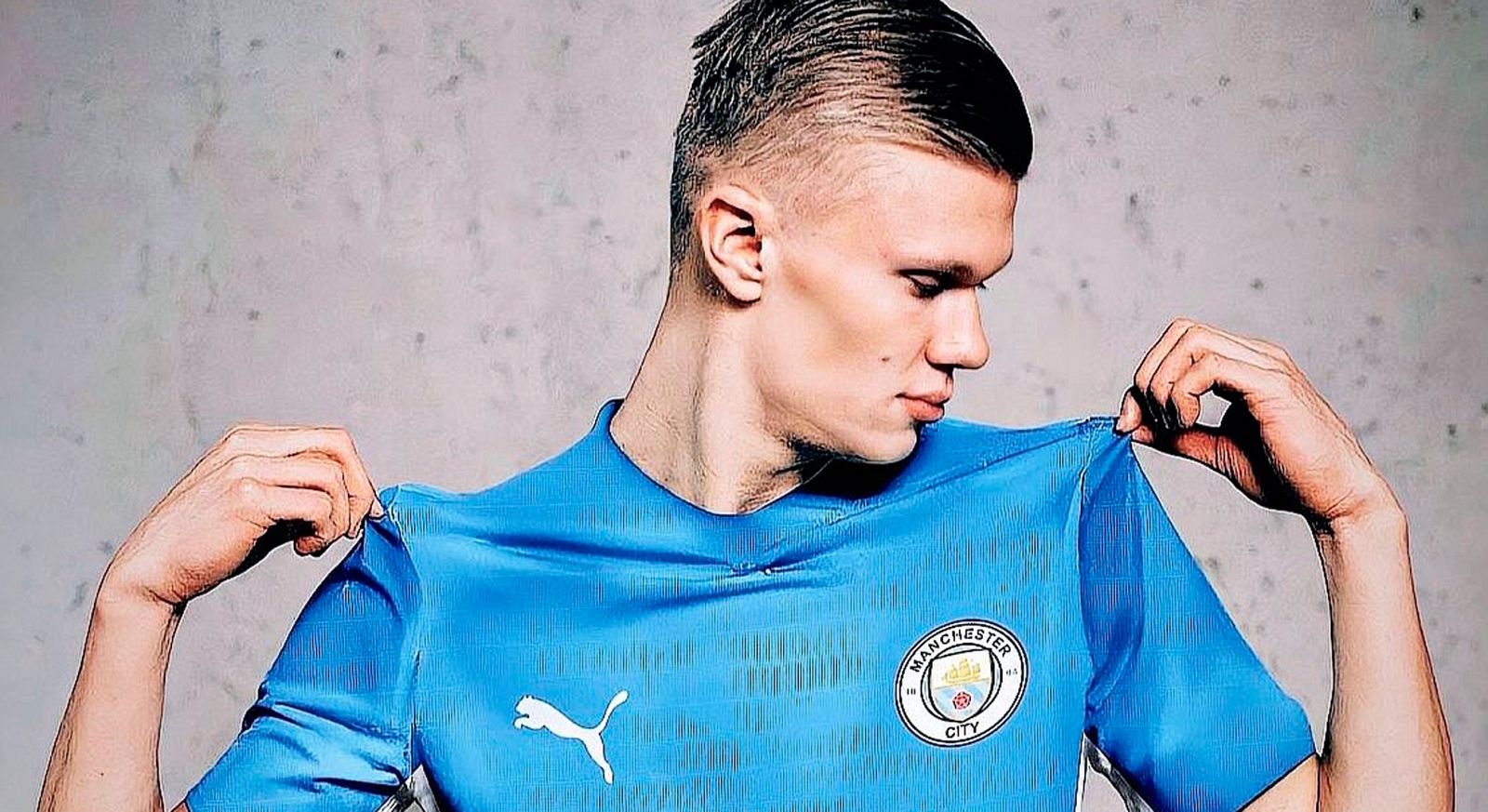 Haaland ya luce la camiseta del City