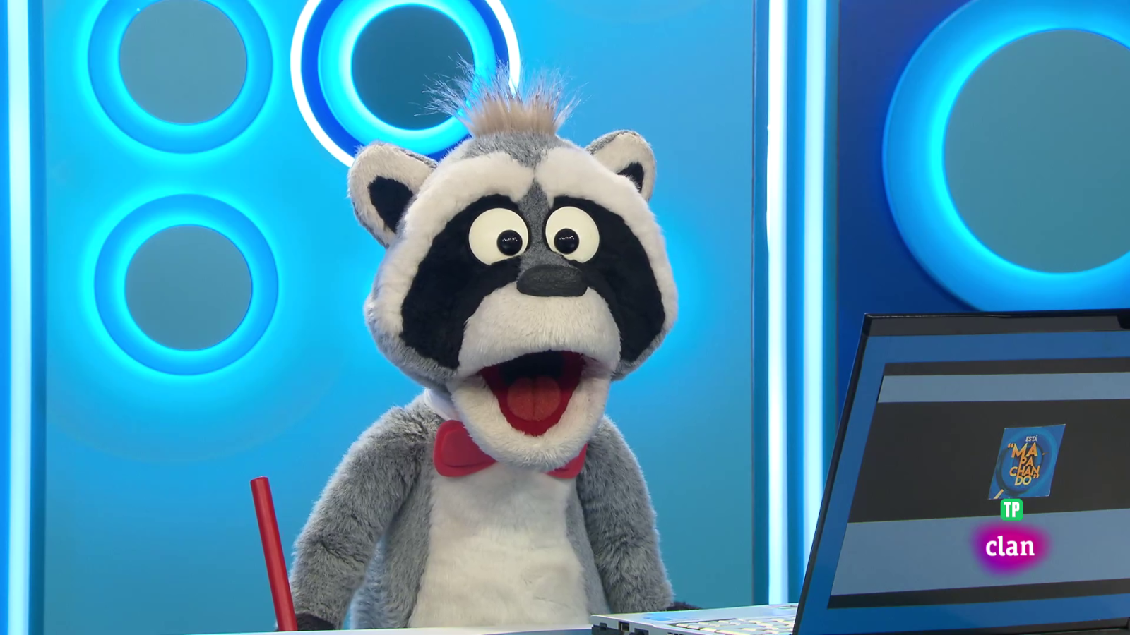 'Está mapachando' - El día del helado y más - Aprendemos en Clan | Ver