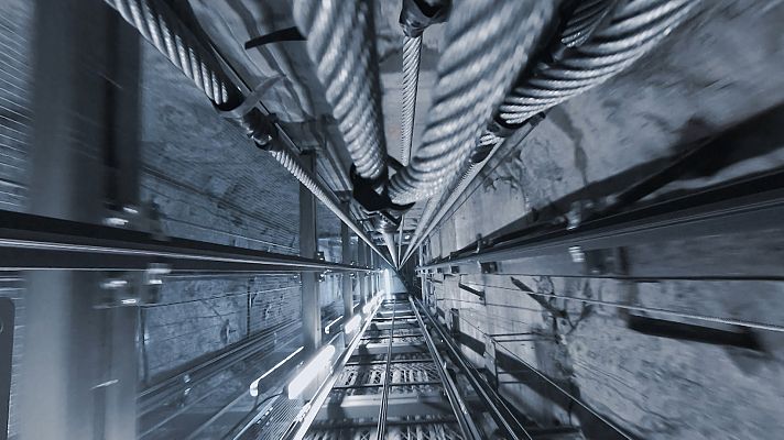 Somos Documentales - Superascensores: el límite es el cielo