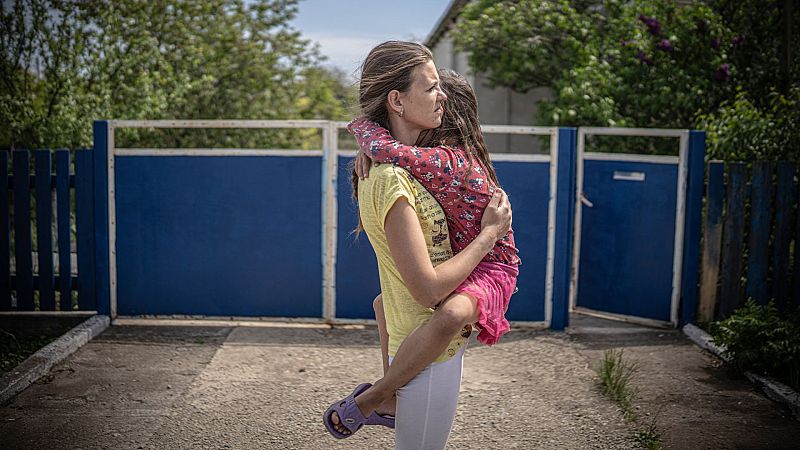 Vivir durante ocho años a pocos metros de las bombas de Lugansk | Ver