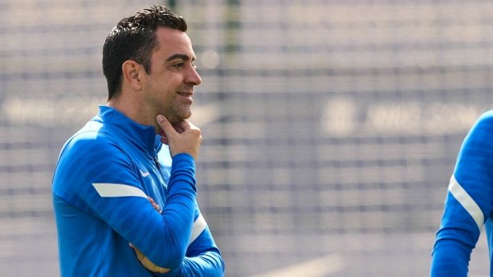 Telediario 1 - Xavi: "Hay jugadores intocables, transferibles e intransferibles"