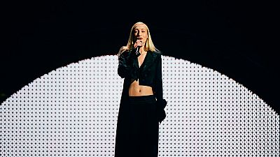 Pases Bajos: S10 canta "De Diepte"