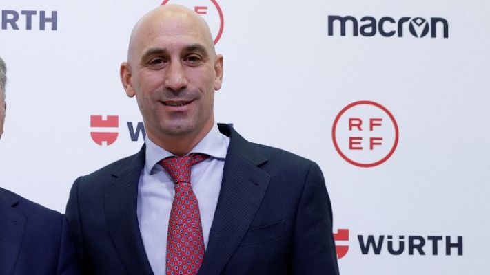 Telediario 1 - La RFEF niega que el viaje de Luis Rubiales a Nueva York fuera privado