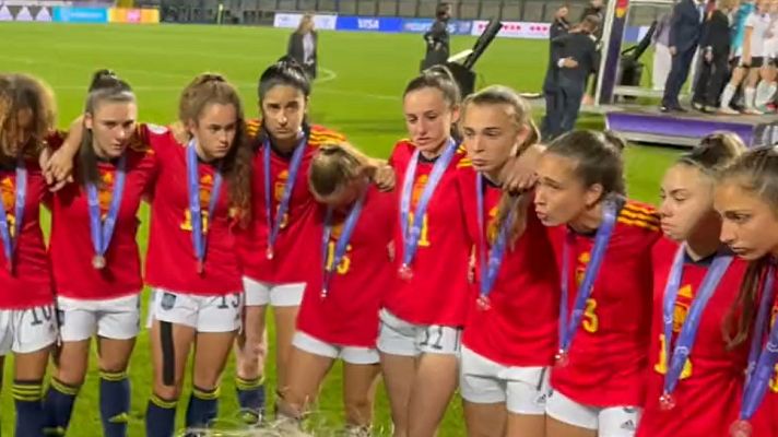 Telediario 2 - El inspirador discurso de la capitana sub-17 tras perder la final del Europeo