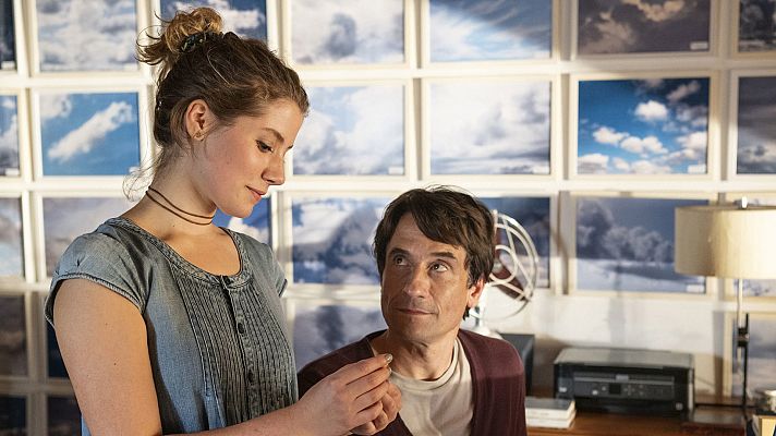 Cine internacional - Papá en las nubes