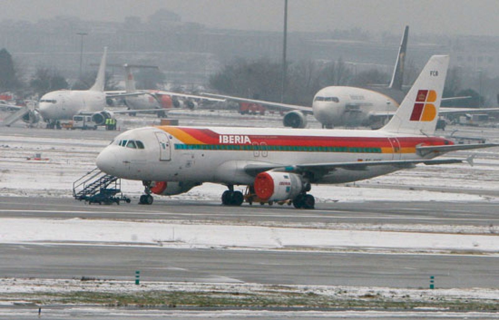 Telediario 2 en cuatro minutos - 21/12/09 | Ver