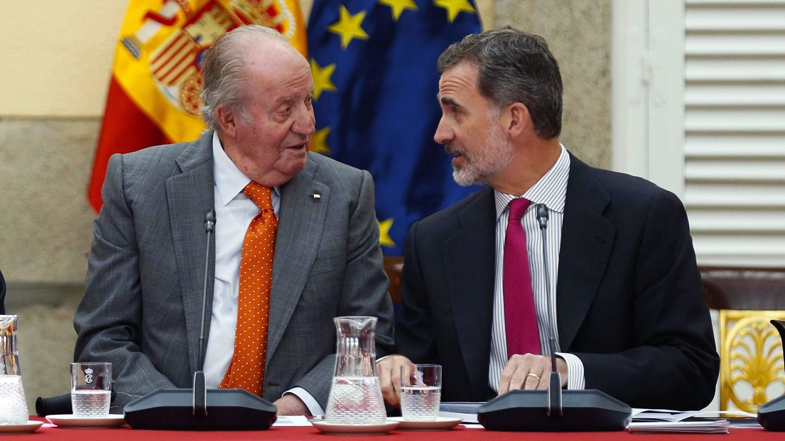 Juan Carlos I aterriza en España y se reunirá con Felipe VI el lunes en Zarzuela