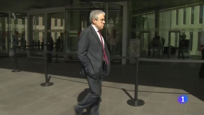 L'Informatiu - Homs nega irregularitats amb fons públics