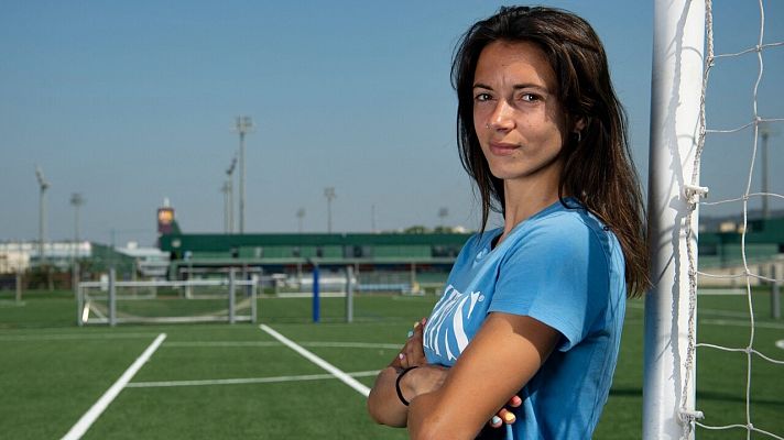 Final UWCL - Aitana Bonmatí, arropada por su pueblo | Ver