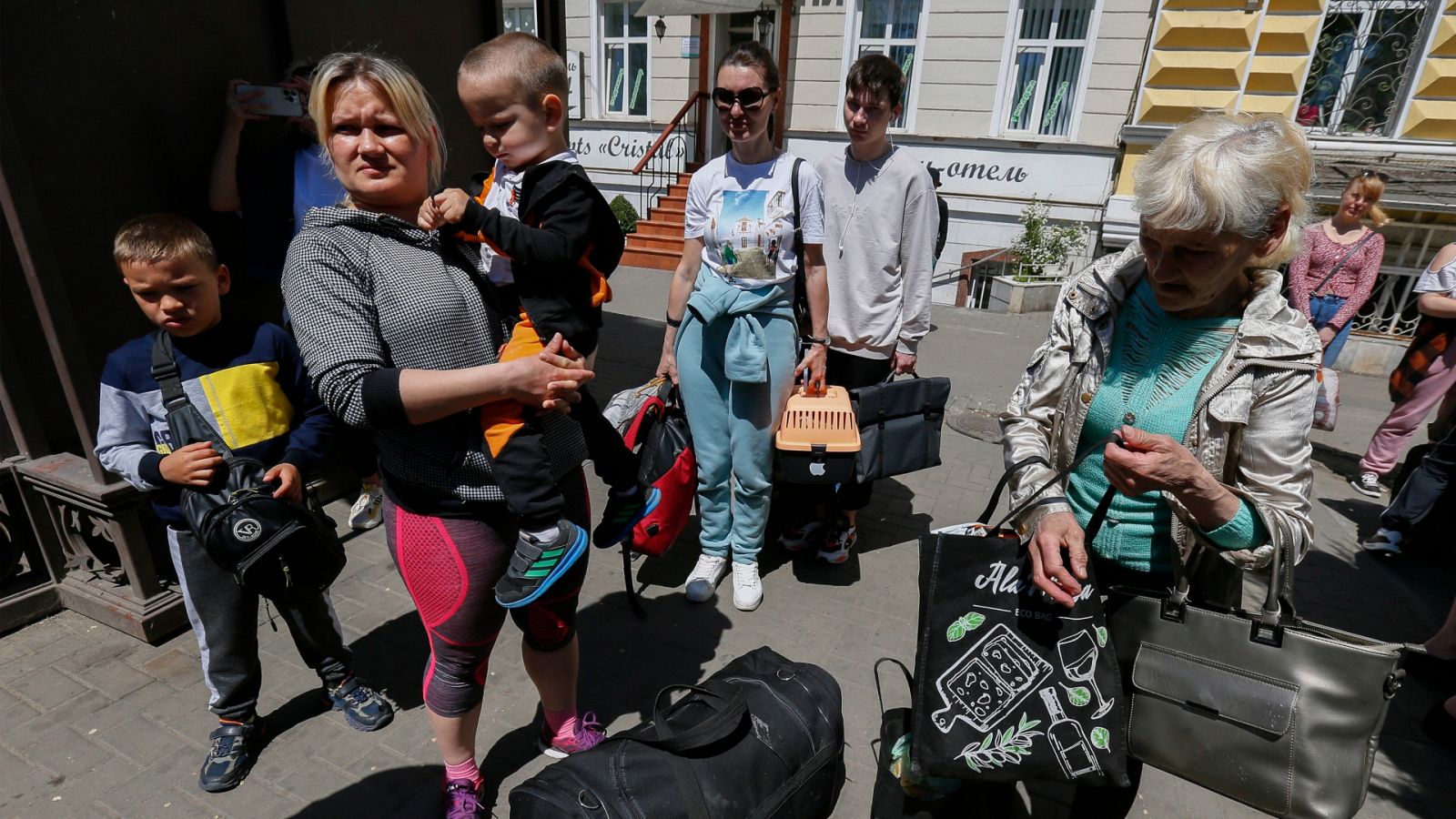 La ONG 'Help to Ukraine' rescata a 500 personas ucranianas y españolas de la guerra