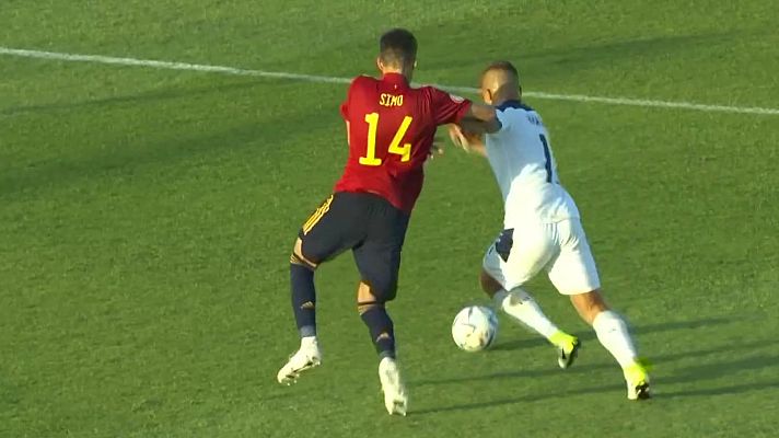 Fútbol - Campeonato de Europa sub-17 1ª Ronda: España - Serbia